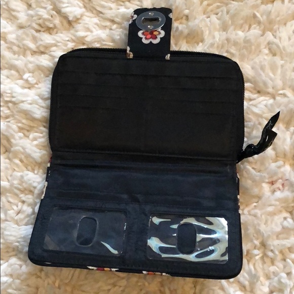 Vera Bradley wallet - Picture 4 of 5